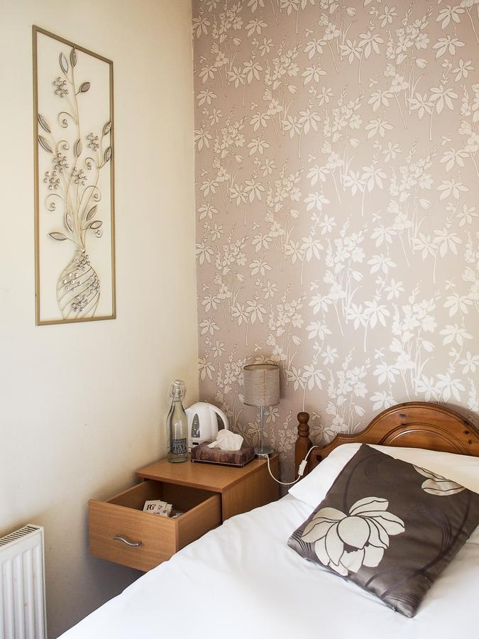 Leaded Light Guest House Solihull Eksteriør bilde