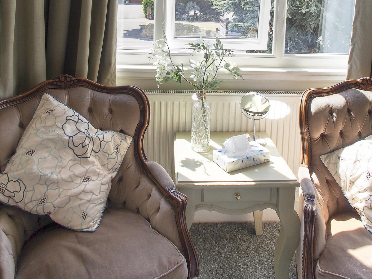 Leaded Light Guest House Solihull Eksteriør bilde